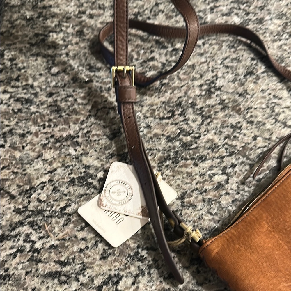 NWT Hobo Leather Crossbody Bag - Picture 8 of 11